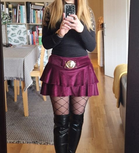 Skort burgundy size XS / S