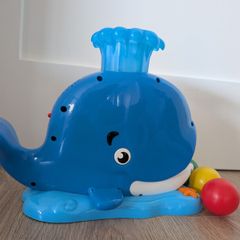 bright sparks silly spout whale