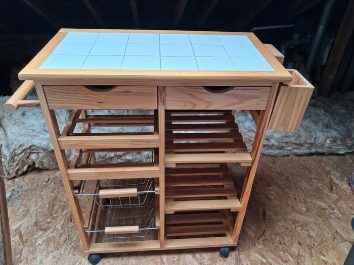 Ktchen trolley with lots of storage