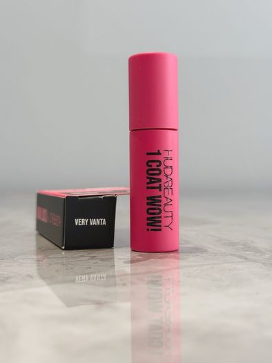 New Huda Beauty 1 Coat WOW Extra Volumising and Lifting Mascara Mini