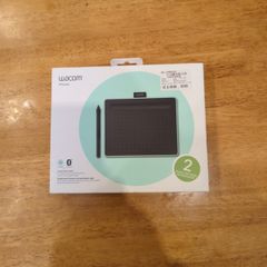 wacom intuos graphic tablet