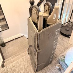 Travel cot