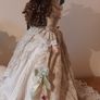 Porcelain doll Image 4