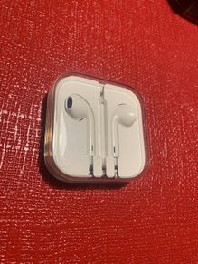 Iphone Earphone