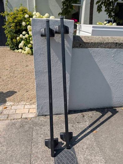 Thule 754 Roof Bars + 135cm SquareBars fits most cars (no rails)