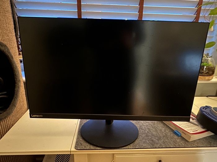 Lenovo Monitor L28u-30