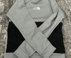 boys the north face jumper