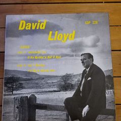 David Lloyd Sings 7 inch EP on Delyse EDP 228