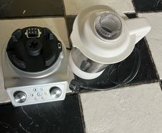 Blander with soup Maker for sale