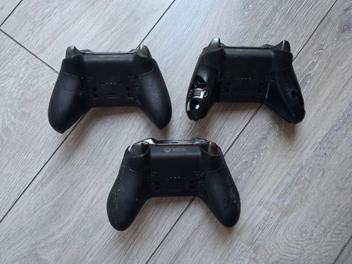 3 x Xbox Elite Series 2 Controllers (Free Post)
