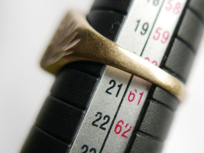 Mens Ring Signet Genuine Solid 9Ct Yellow Gold Onyx 3,3g size S1/2
