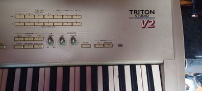korg Triton Studio