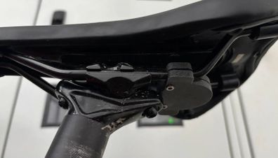 Under-saddle AirTag holder for bicycle