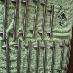 Kitchen Unit  Handles