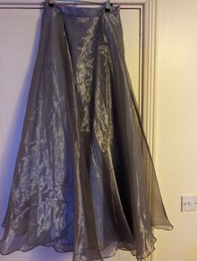 stunning maxi length skirt size M