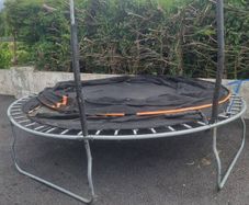 10ft Trampoline