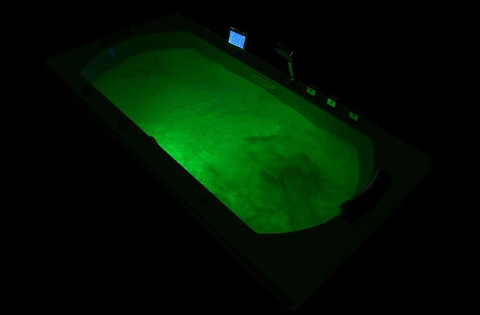 Whirlpool Hydrotherapy Ireland Bath Mistral 0011