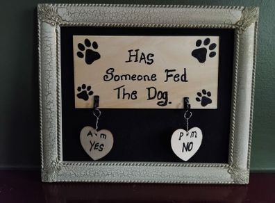 2 Dogs signs