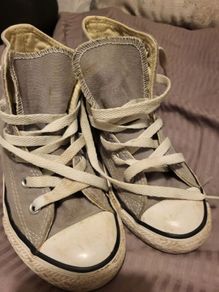 Kids Converse Trainer size 31