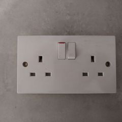 Double Socket