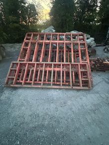 shuttering pans