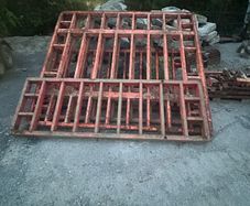 shuttering pans
