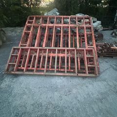 shuttering pans