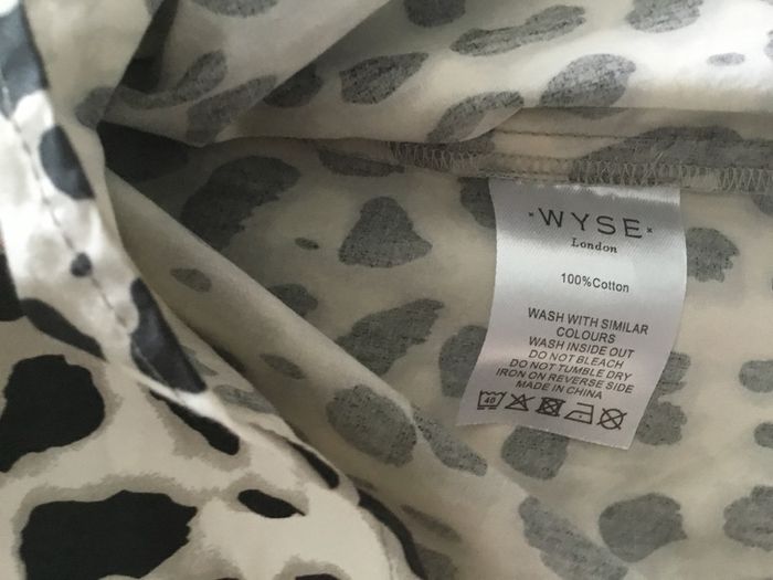 Wyse London leopard print top