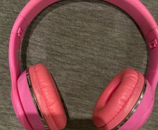 Fake Beats Solo headphone
