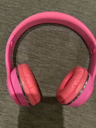 Fake Beats Solo headphone
