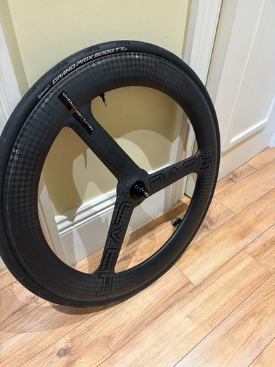 Revolver Troika trispoke front wheel