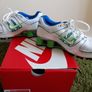 Nike Shox Size UK-6/EUR-40 318434-115 White/Poison Green/Royal Blue-2007 Image 2