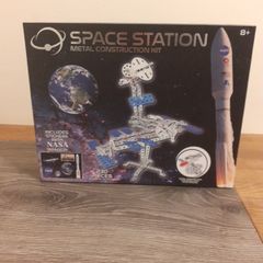 space station construction kit