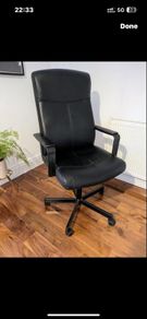 desk chair