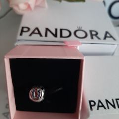 New genuine pandora good luck charm