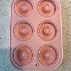 Donut shape silicone cake / baking / ice cube mould