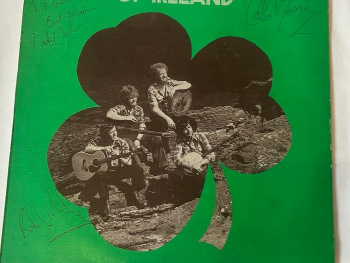 Shamrog Music and songs of Ireland signed vinyl