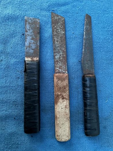 3 vintage tradesman knives