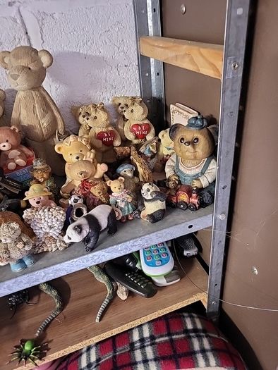 Collection of bears