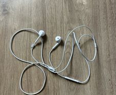 earphone left side no sound