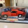Ford Mustang Scale 1/18 NIB Image 3