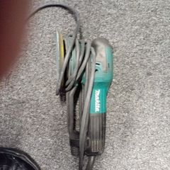 Makita sander