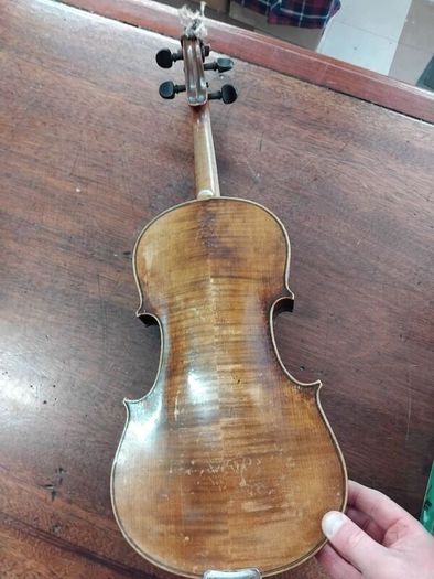 Vintage Fiddle