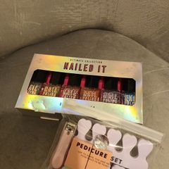 nail bundle