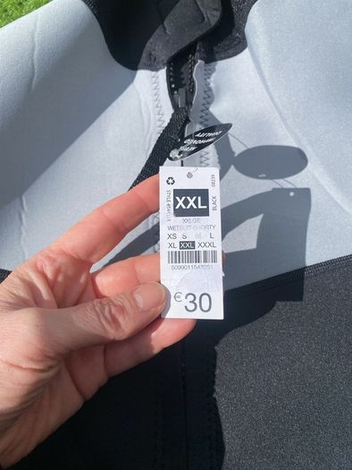 wetsuit