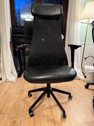 High-back office chair with headrest