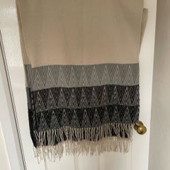 Ladies Wrap Scarf Cape