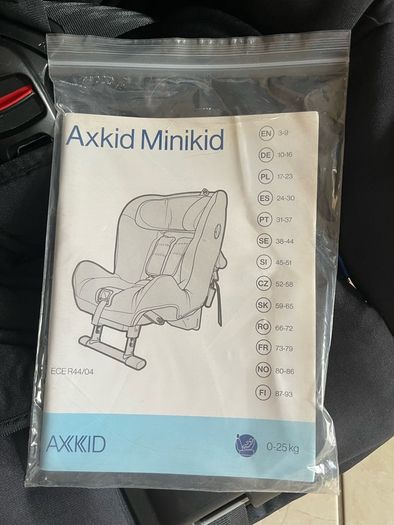 Axkid Minikid extended rear facing car seats x2