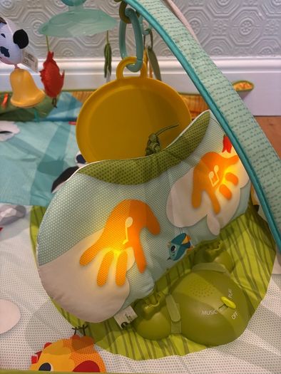 Tiny Love Gymini Kick & Play Musical Baby Gym Playmat