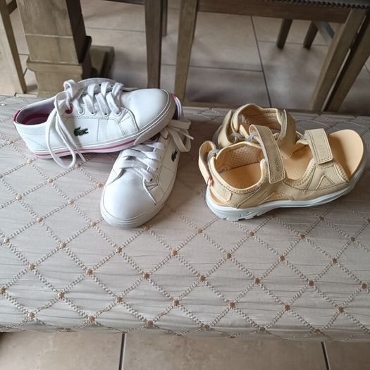 Girls Ecco summer holls sandals adjustable UK 11 eur 29